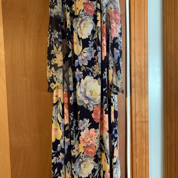Connected  Apparel Plus Size Dress - Picture 2 of 4
